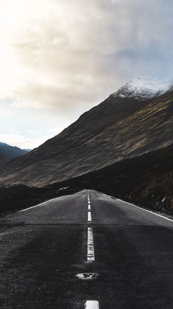 Road, Hochland, Bergigen Landschaftsformen, Asphalt, Cloud. Wallpaper in 720x1280 Resolution