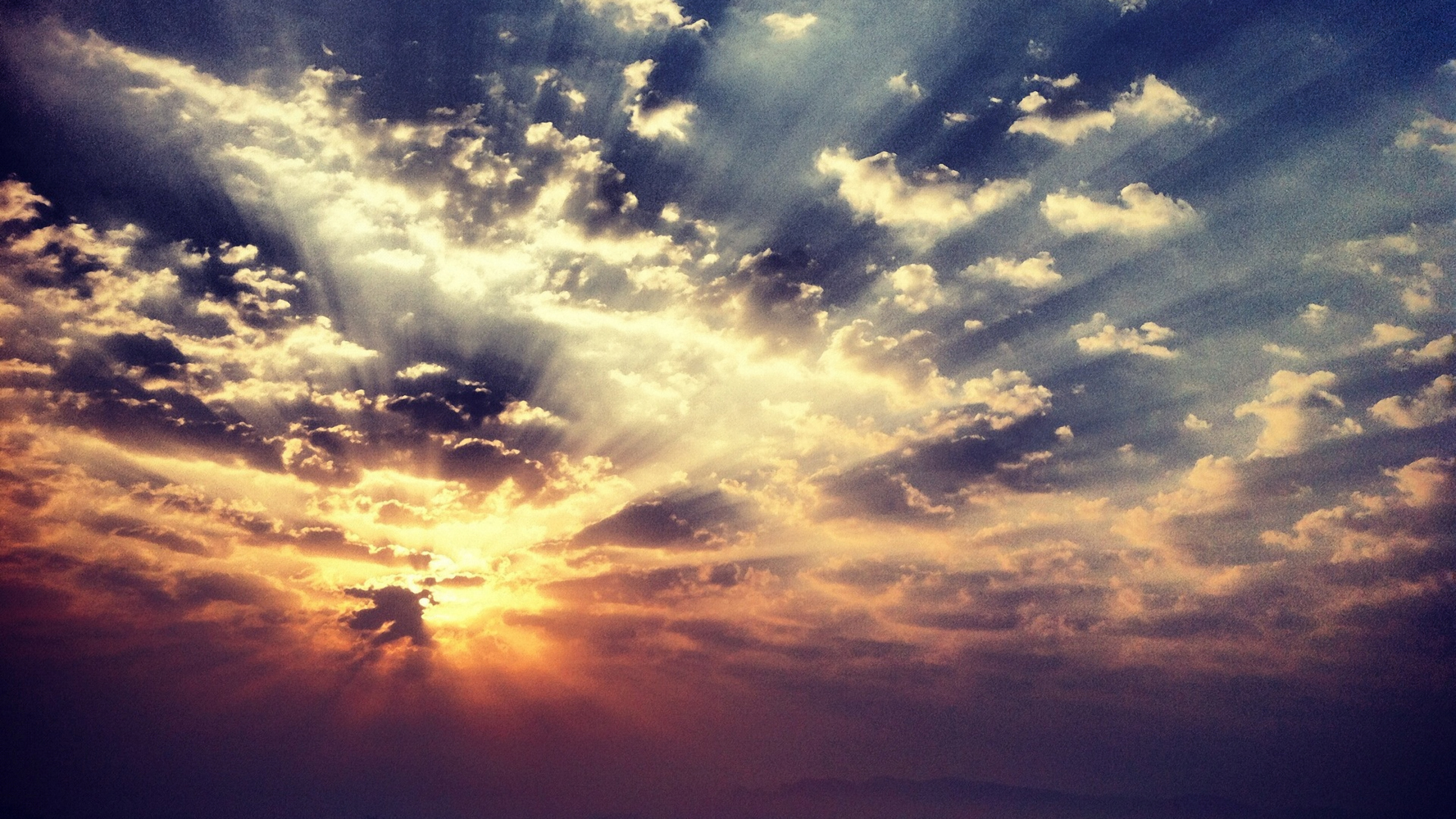 Blue and Orange Cloudy Sky During Sunset. Wallpaper in 2560x1440 Resolution