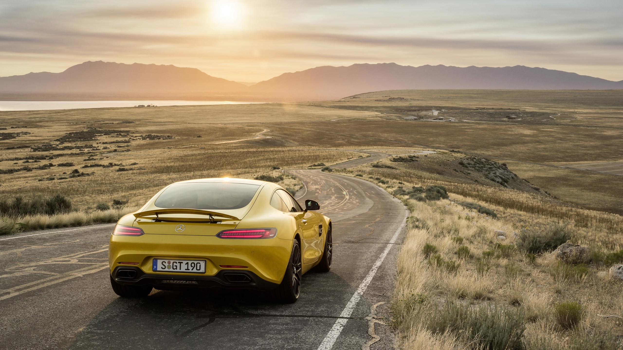 Yellow Porsche 911 on Road During Daytime. Wallpaper in 2560x1440 Resolution