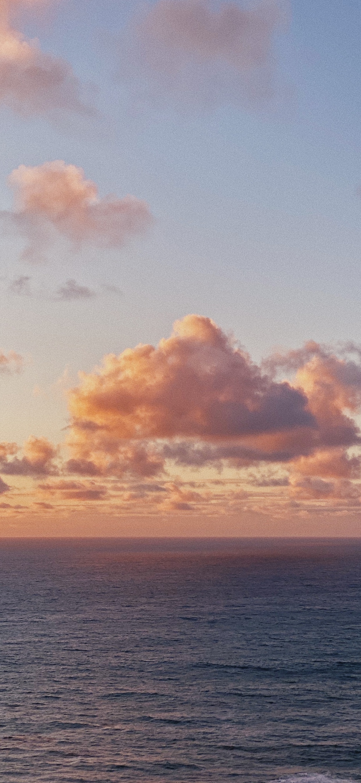 Cloud, Horizont, Meer, Ozean, Afterglow. Wallpaper in 1242x2688 Resolution