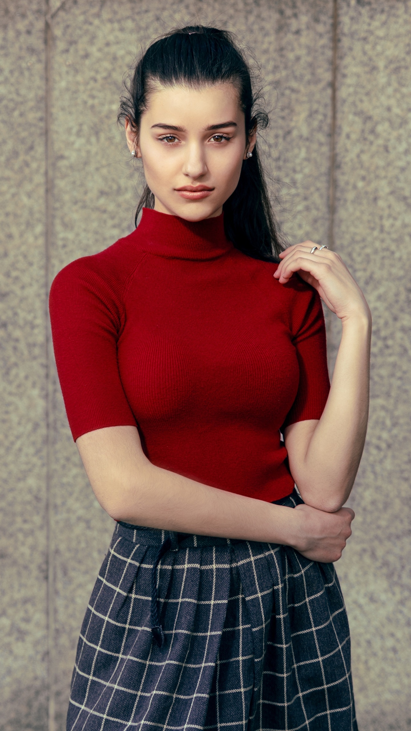 Clothing, Plaid, Shoulder, Tartan, Red. Wallpaper in 1440x2560 Resolution