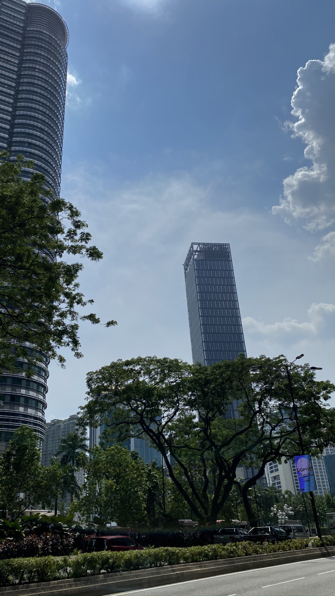 Kuala Lumpur, Malaisie, Tour de Bloc, la Journée, Zone Urbaine. Wallpaper in 1080x1920 Resolution