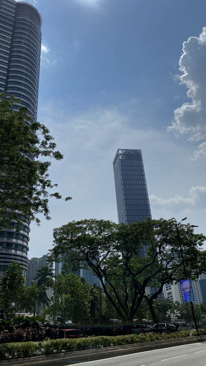 Kuala Lumpur, Malasia, Torre de Bloques, Área Urbana, Infraestructura. Wallpaper in 720x1280 Resolution