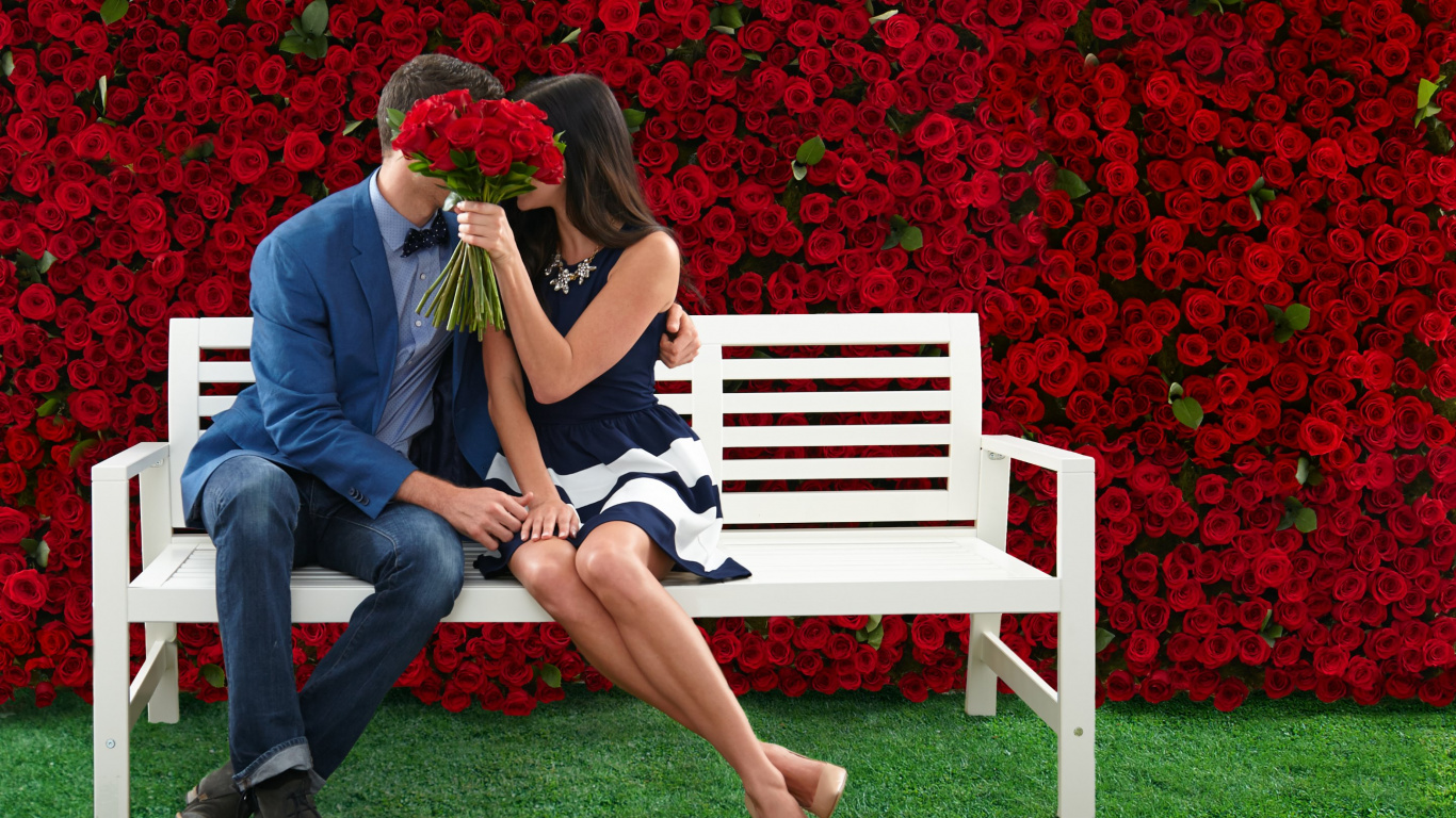 Red, Sitting, Grass, Leg, Interaction. Wallpaper in 1366x768 Resolution