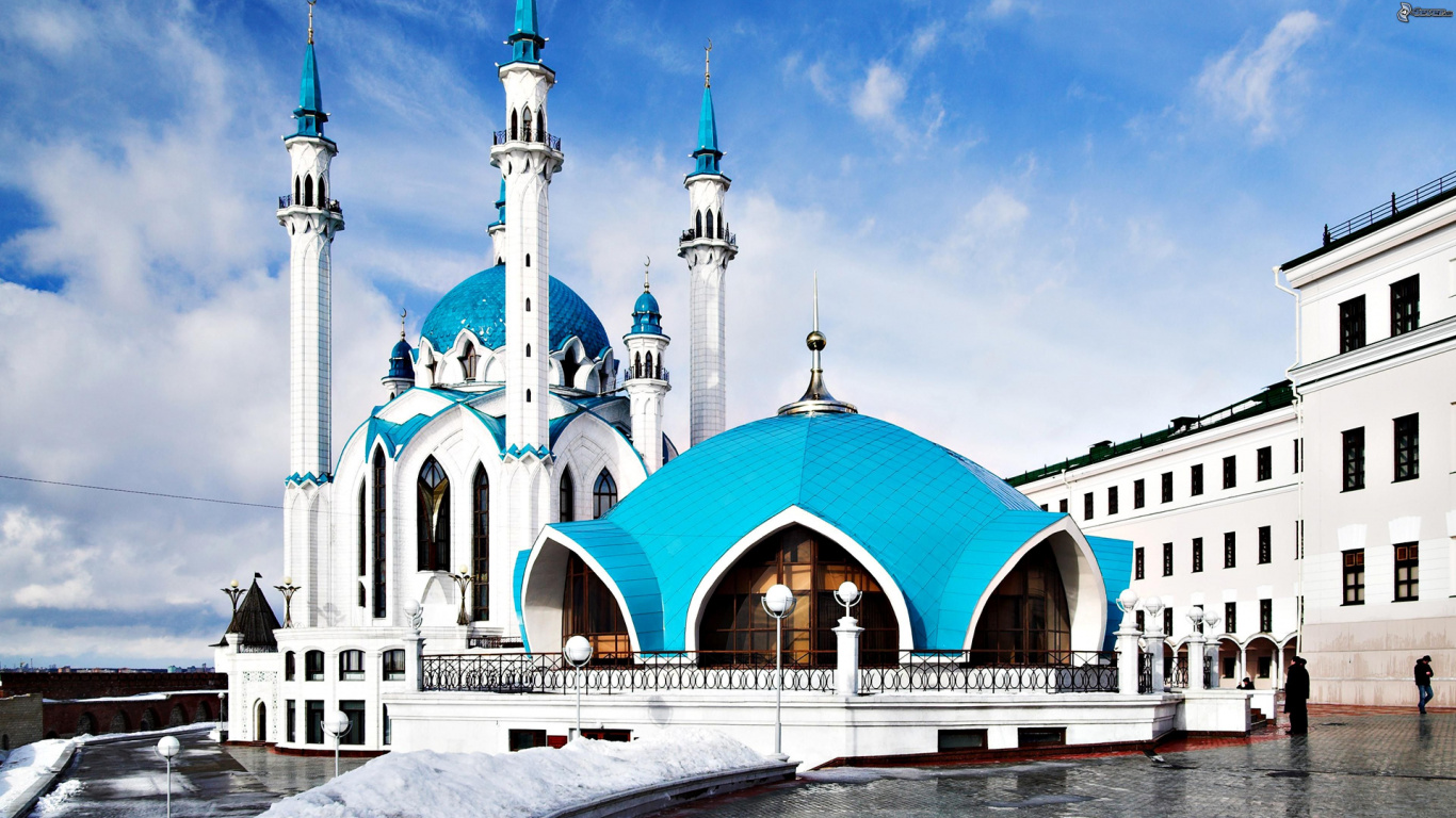 White and Blue Dome Building. Wallpaper in 1366x768 Resolution