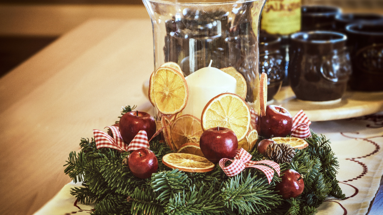 Christmas Day, Eco Hotel, Centrepiece, Food, Christmas. Wallpaper in 1280x720 Resolution