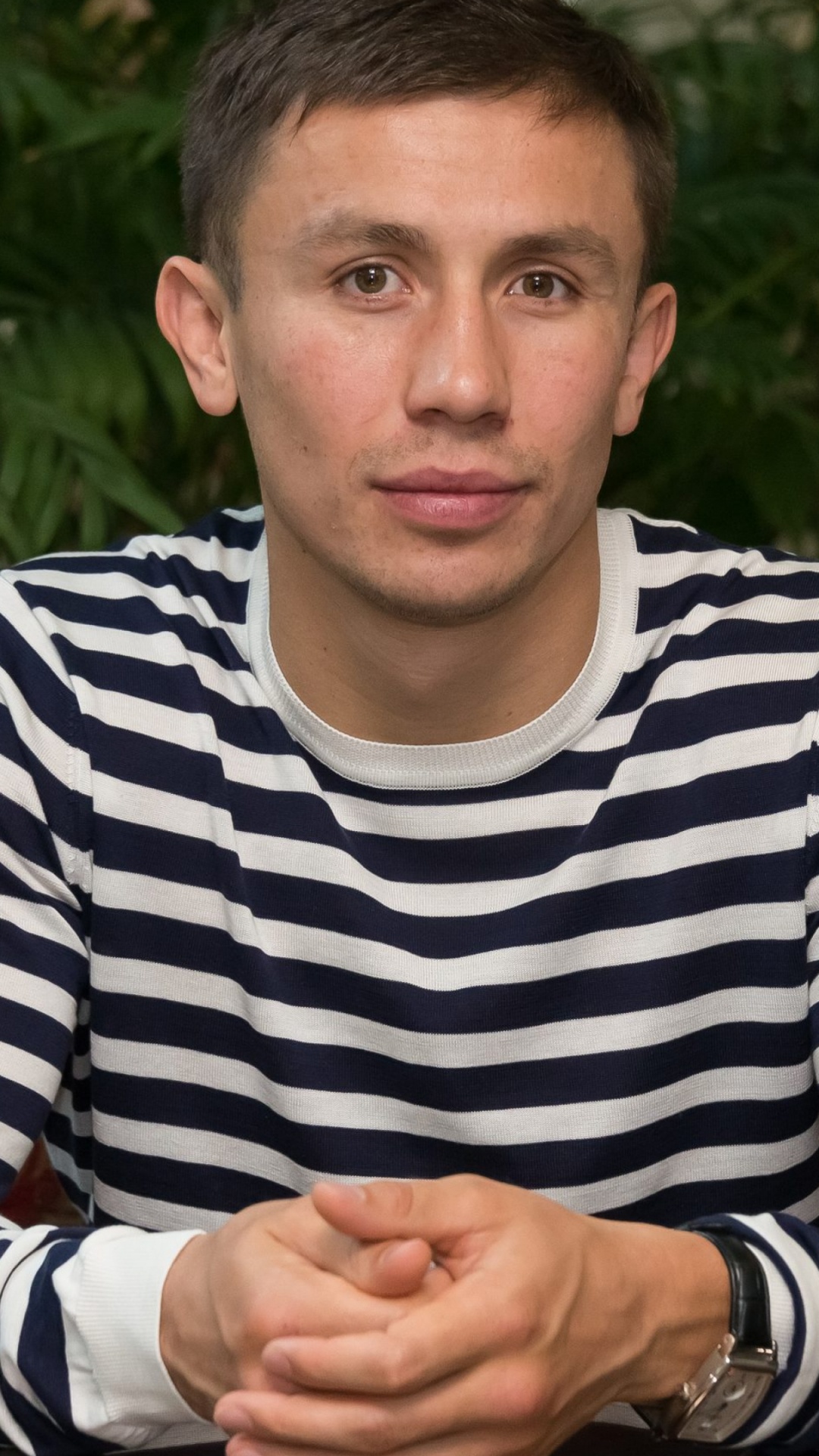 Man in Black and White Striped Long Sleeve Shirt. Wallpaper in 1080x1920 Resolution