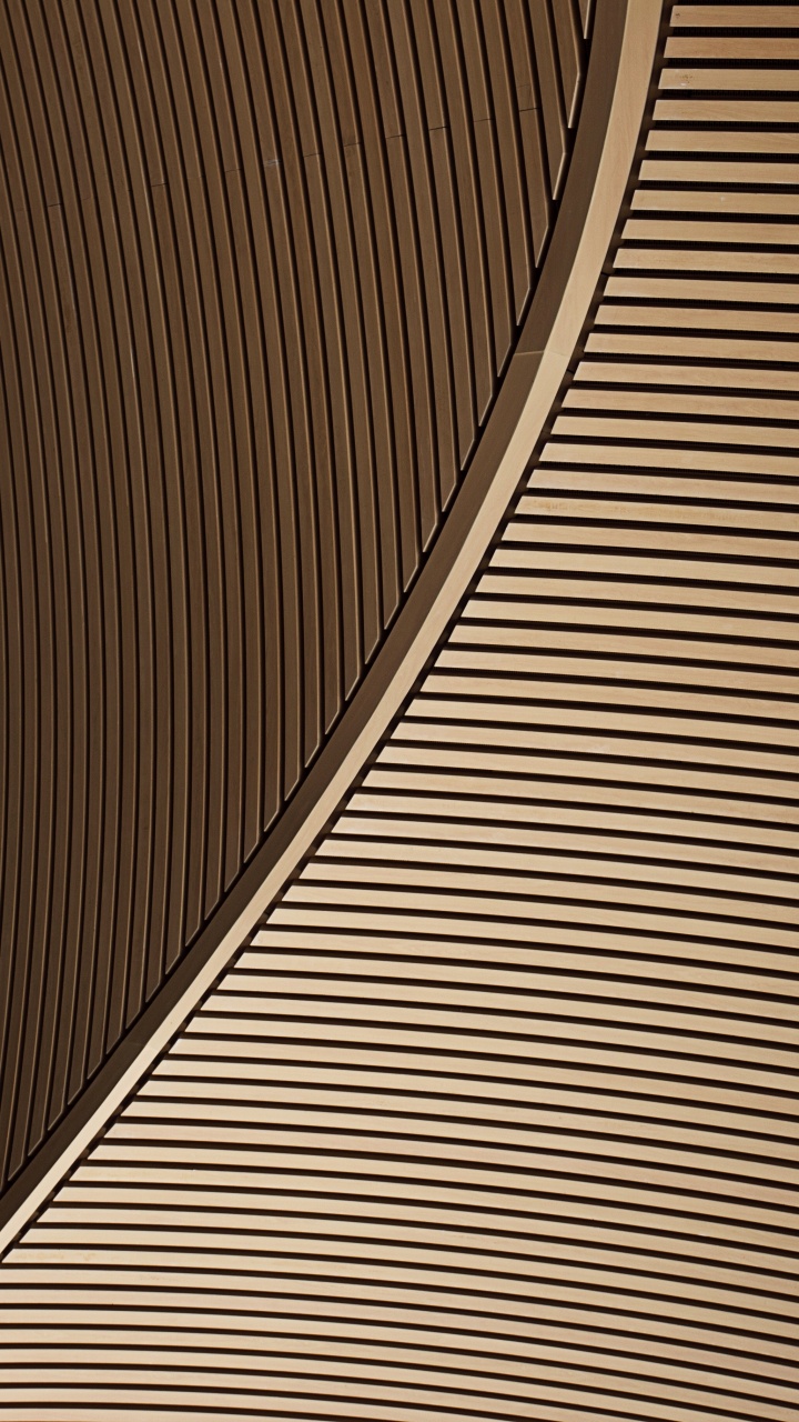 Braun-schwarz Gestreiftes Textil. Wallpaper in 720x1280 Resolution