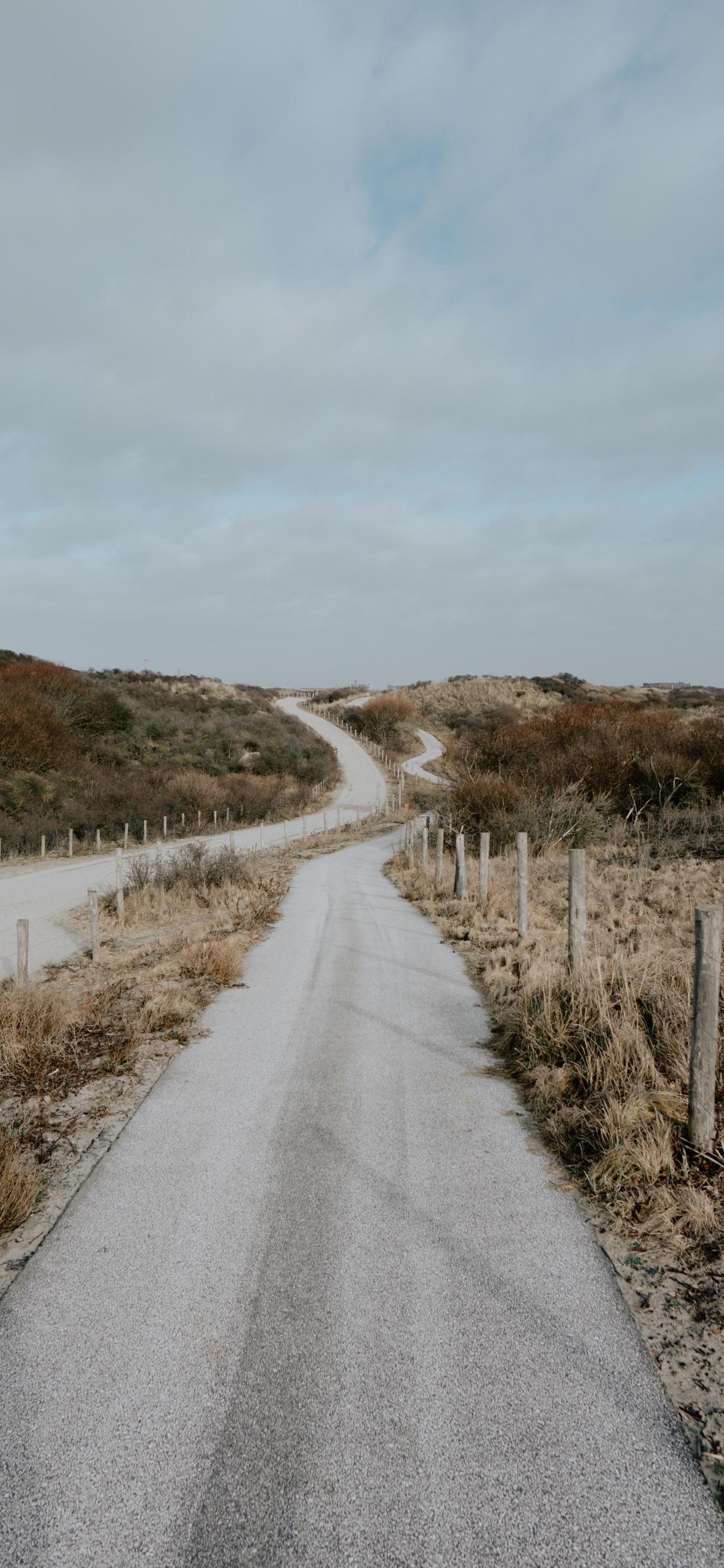 Carretera, Highland, Infraestructura, Calle, Carril. Wallpaper in 1125x2436 Resolution