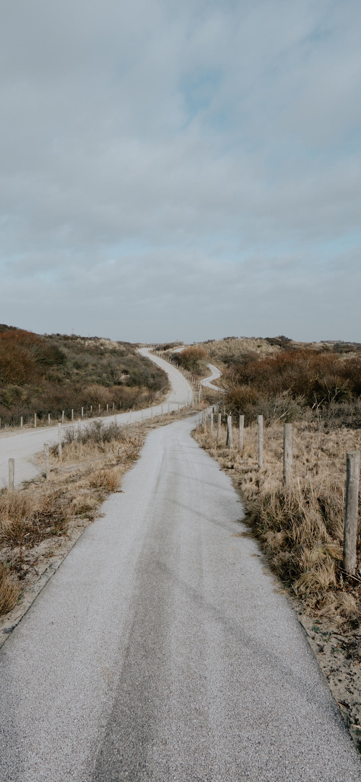 Carretera, Highland, Infraestructura, Calle, Carril. Wallpaper in 1242x2688 Resolution
