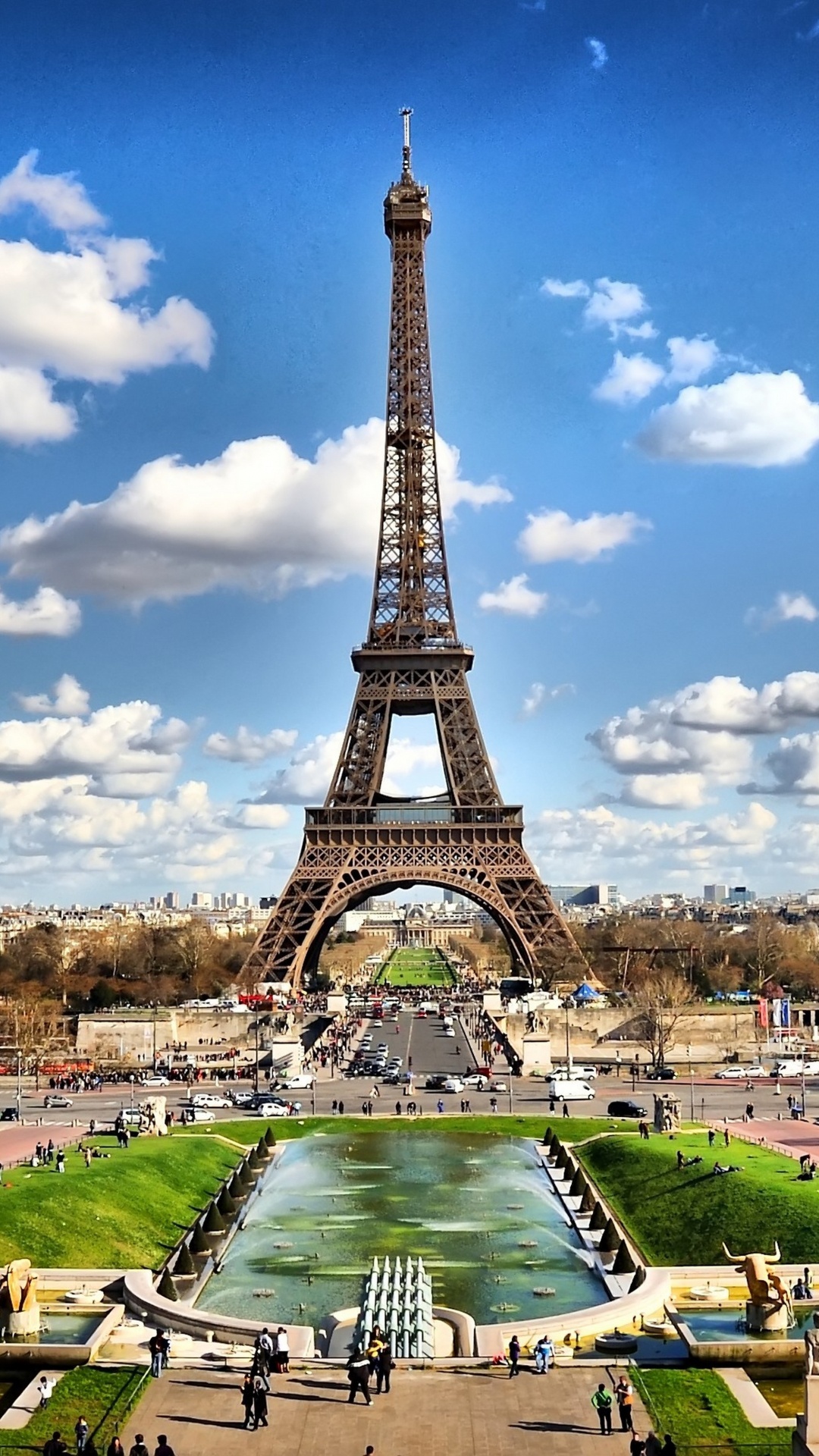 Torre Eiffel Bajo un Cielo Azul Durante el Día. Wallpaper in 1080x1920 Resolution