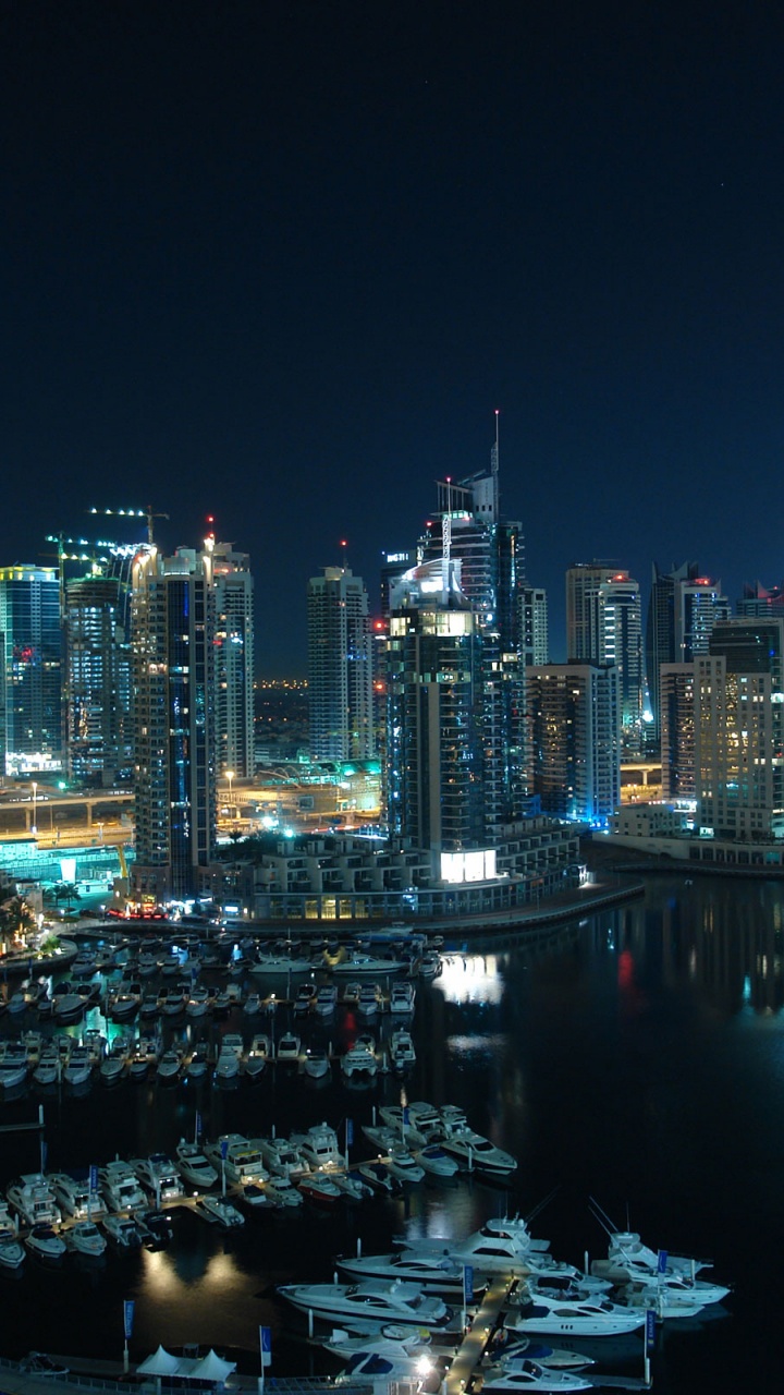 Skyline Der Stadt Bei Nacht Night. Wallpaper in 720x1280 Resolution