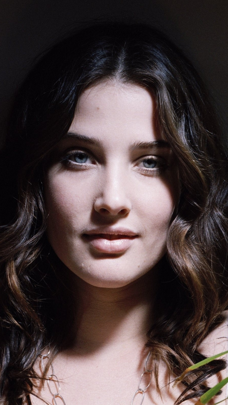 Comment J'ai Rencontré Votre Mère, Beauté, Les Cheveux Longs, Célébrité, Modèle. Wallpaper in 750x1334 Resolution