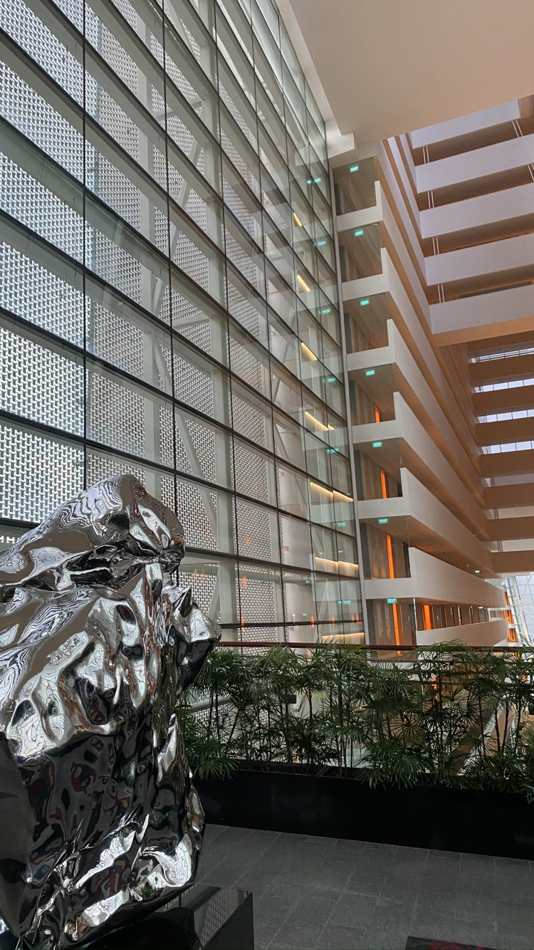 Architecture, Sculpture, Bâtiment Commercial, Tour de Bloc, Conception. Wallpaper in 750x1334 Resolution