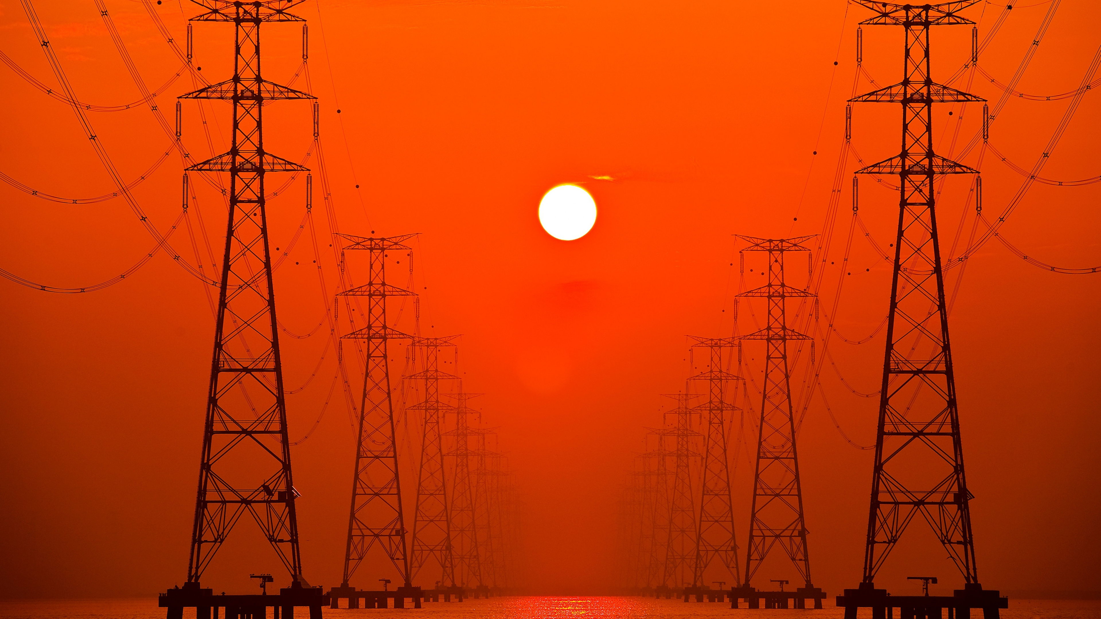 Silhouette of Electric Tower During Sunset. Wallpaper in 3840x2160 Resolution
