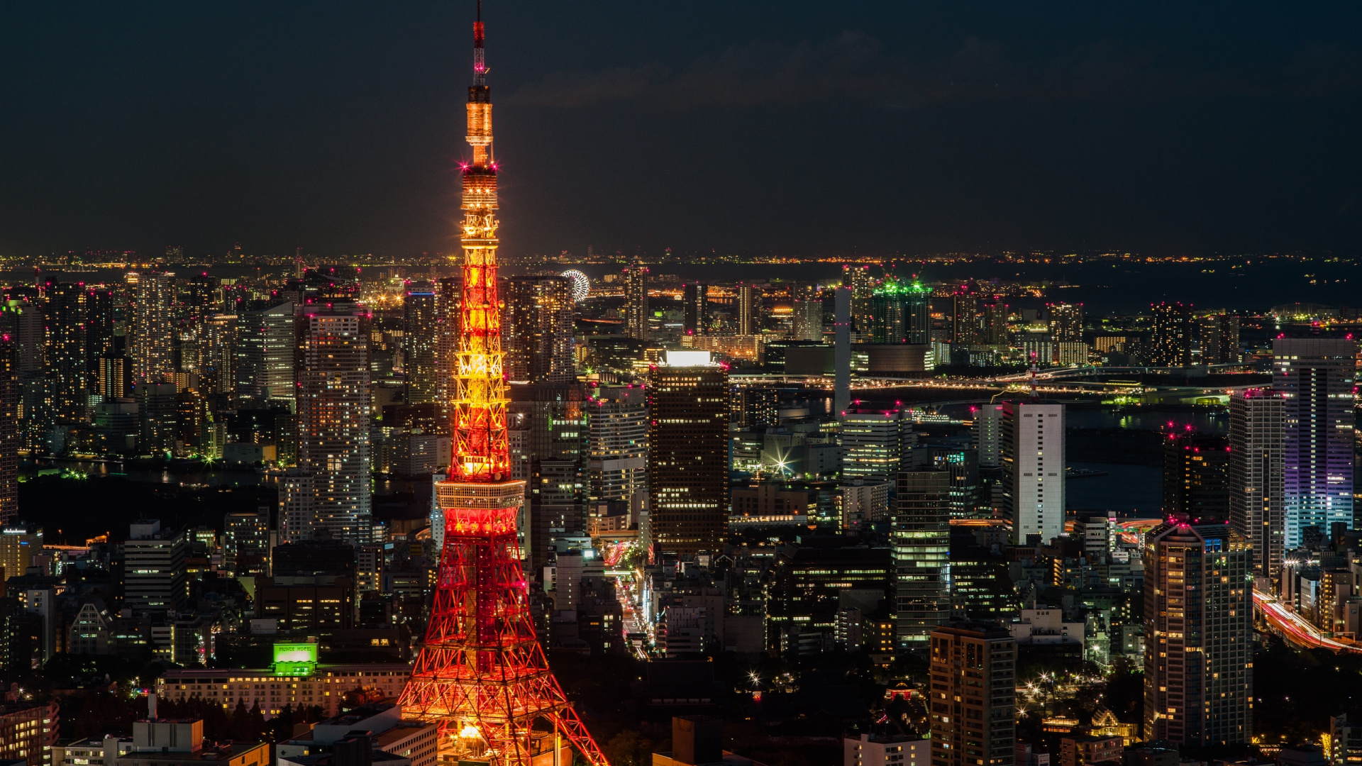 Tour Rouge et Noire Pendant la Nuit. Wallpaper in 1920x1080 Resolution