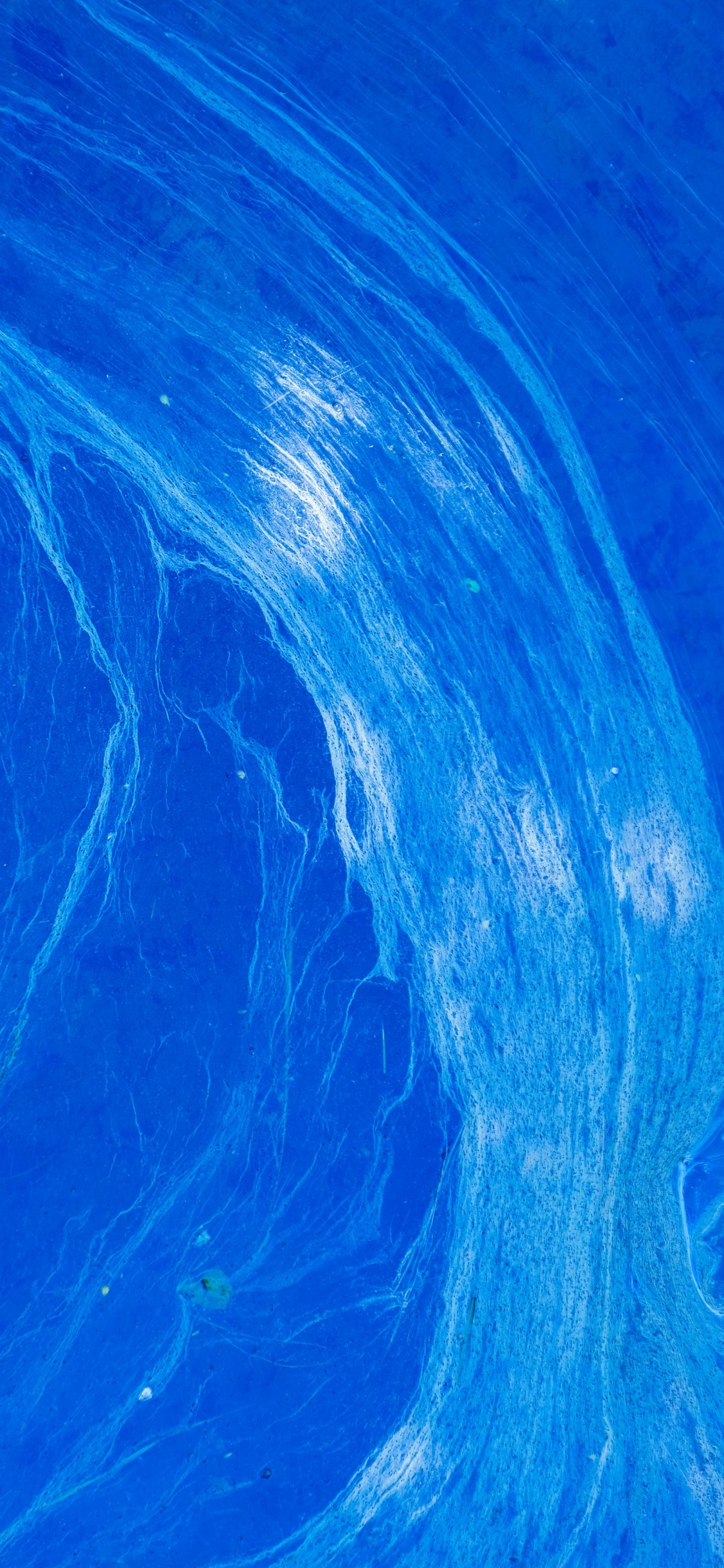 Blaue Und Braune Abstrakte Malerei. Wallpaper in 1125x2436 Resolution