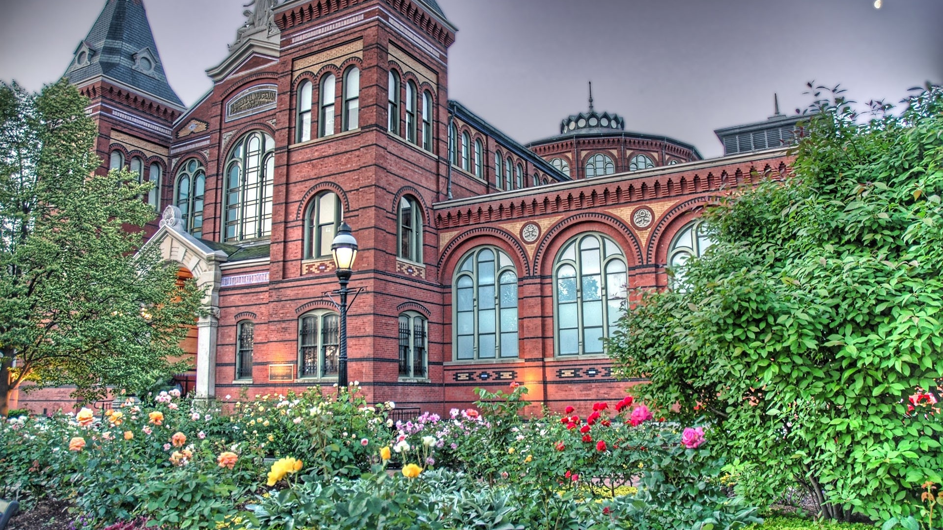 Edificio de Hormigón Marrón y Blanco. Wallpaper in 1920x1080 Resolution