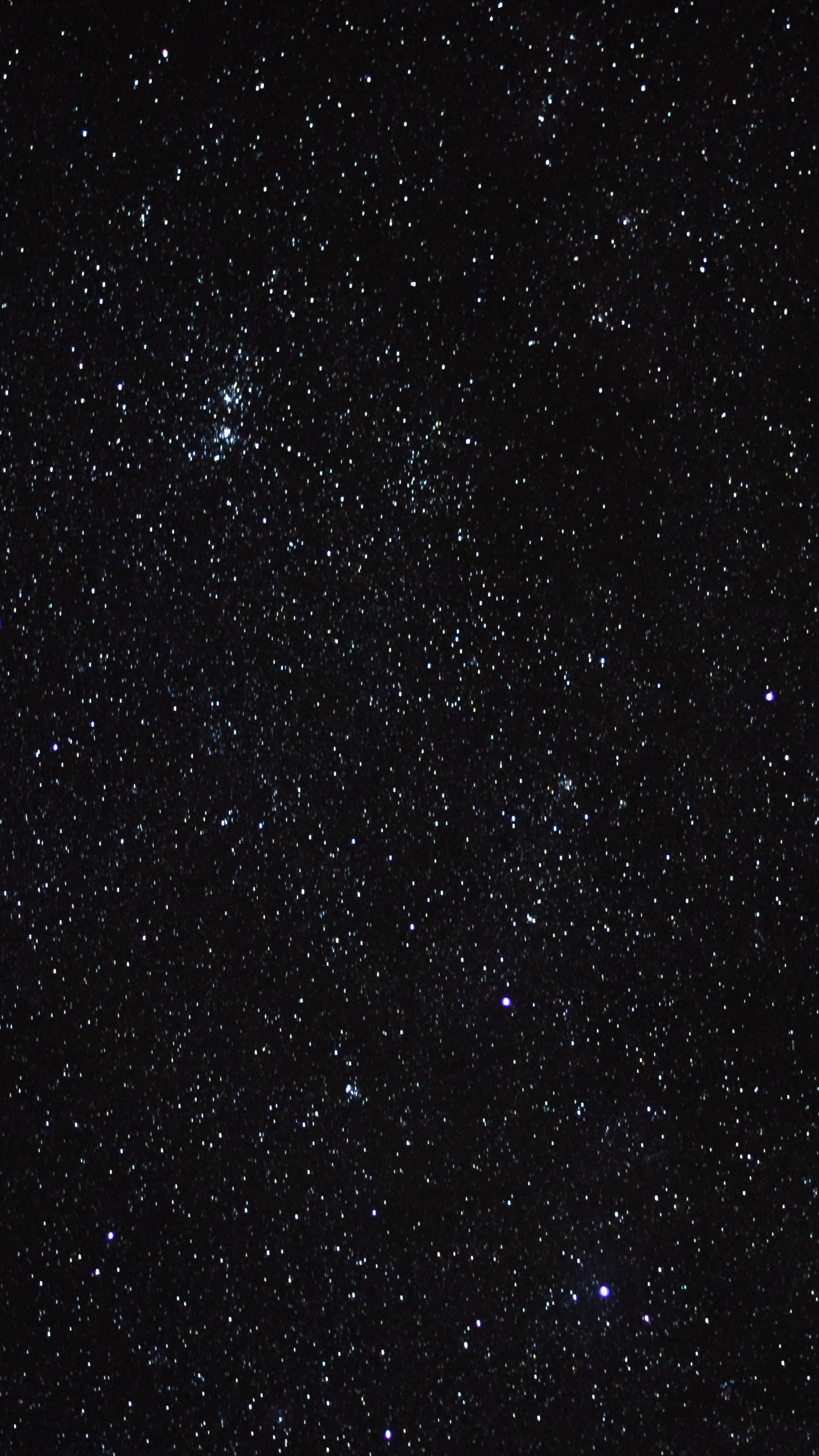 Estrellas en el Cielo Durante la Noche.. Wallpaper in 1440x2560 Resolution