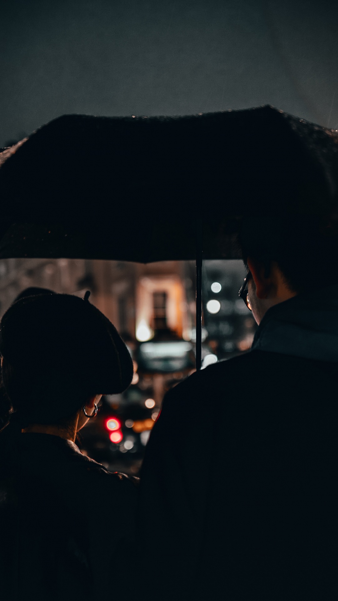 Man in Black Hat and Black Coat. Wallpaper in 1080x1920 Resolution