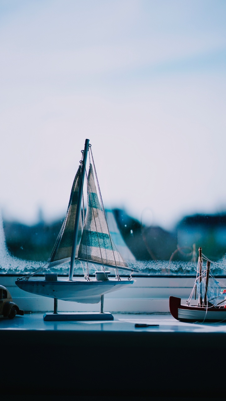 White Sail Boat on Body of Water During Daytime. Wallpaper in 720x1280 Resolution