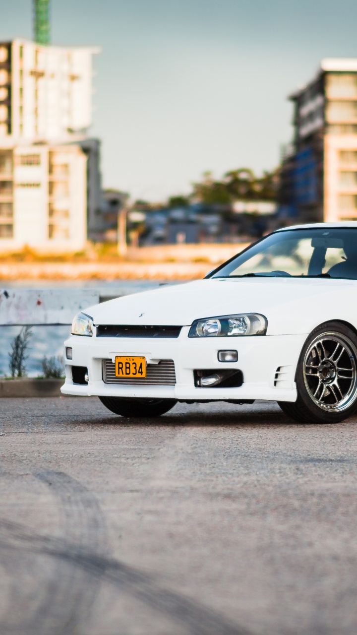White Bmw m 3 on Road During Daytime. Wallpaper in 720x1280 Resolution