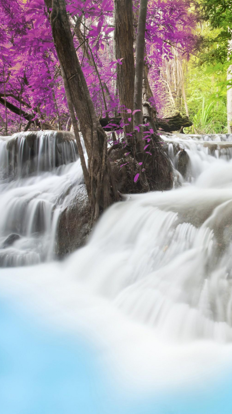 Zeitrafferfotografie Von Wasserfällen. Wallpaper in 750x1334 Resolution