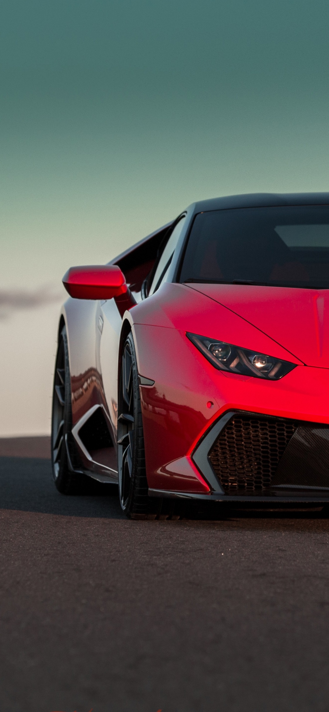 Rojo Bmw m 3 en la Carretera. Wallpaper in 1125x2436 Resolution