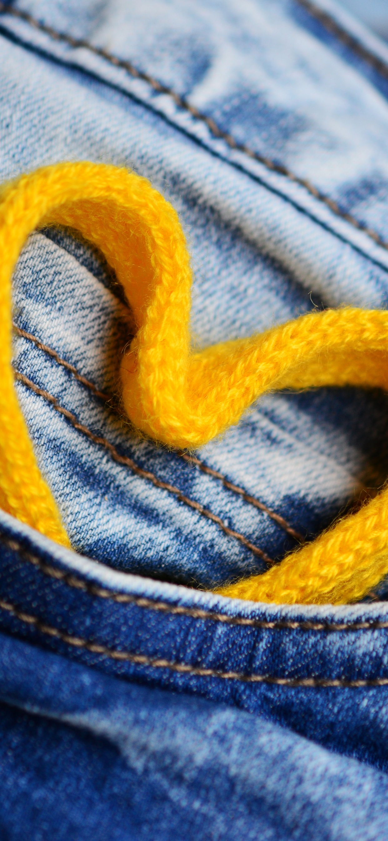 Jean, Kleidung, Jeans, Tasche, Gelb. Wallpaper in 1242x2688 Resolution