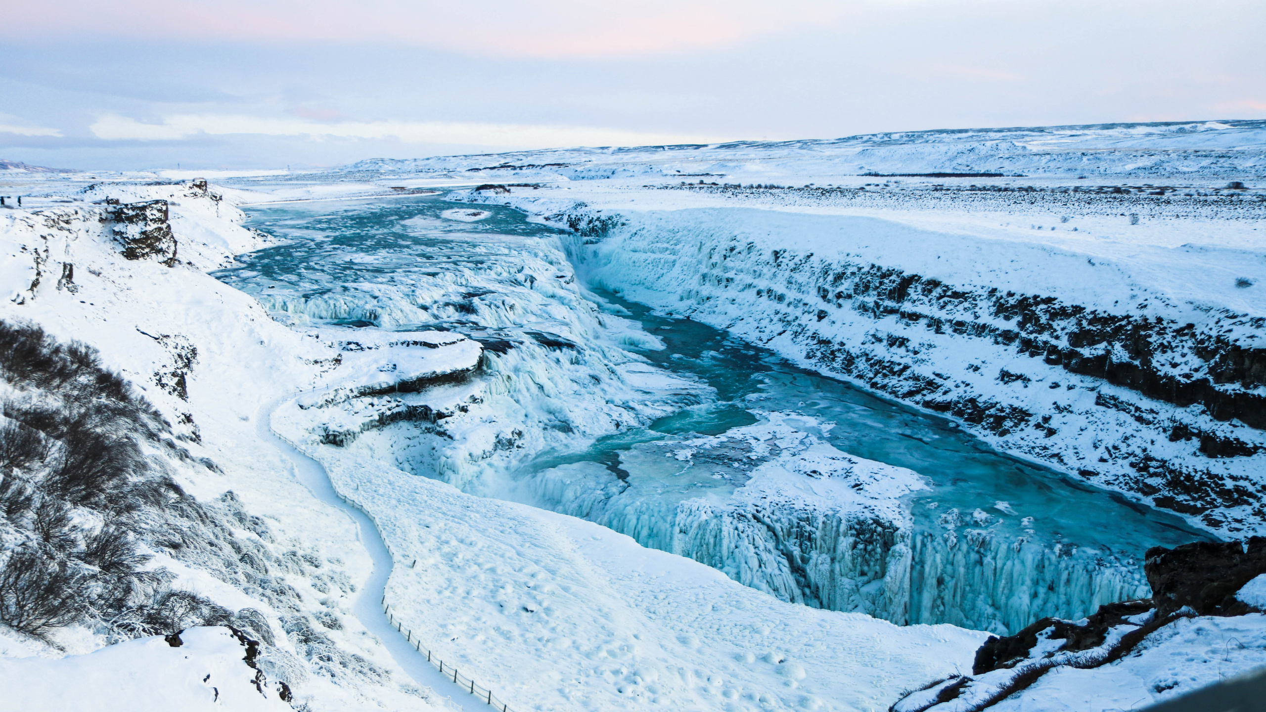 Gullfoss, Wasserfall, Gletscher-landform, Polar Ice Cap, Ozean. Wallpaper in 2560x1440 Resolution