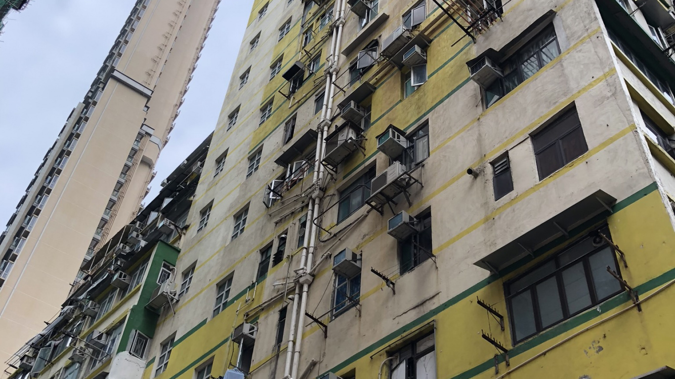 Torre de Bloques, Arquitectura, Amarillo, Condominio, Fachada. Wallpaper in 1366x768 Resolution