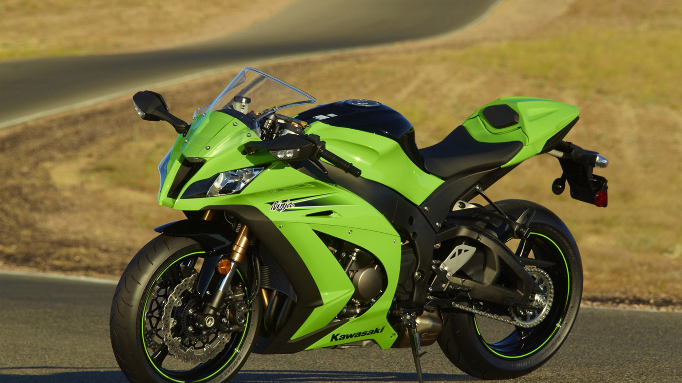 Green and Black Sports Bike. Wallpaper in 1366x768 Resolution