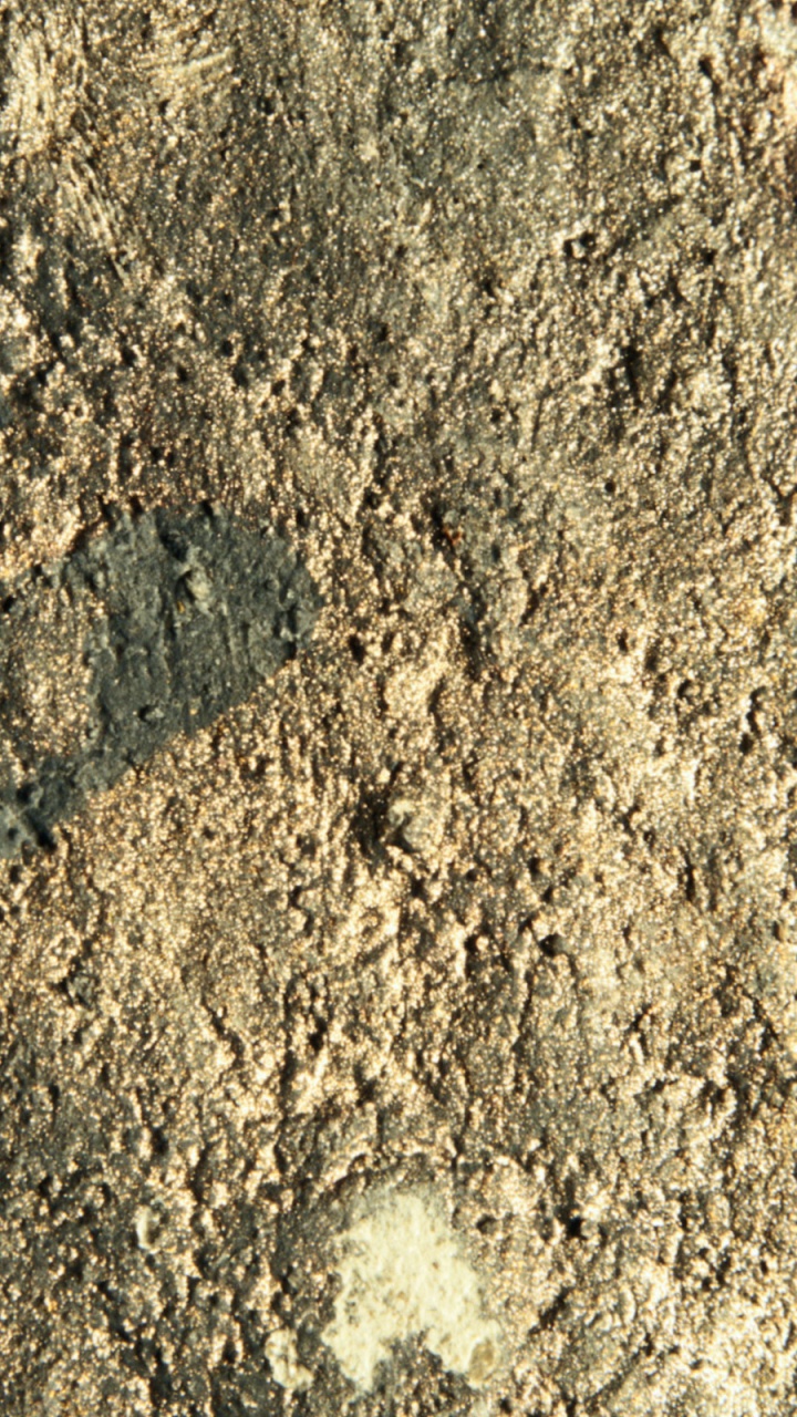 Brown and Black Dirt Ground. Wallpaper in 720x1280 Resolution