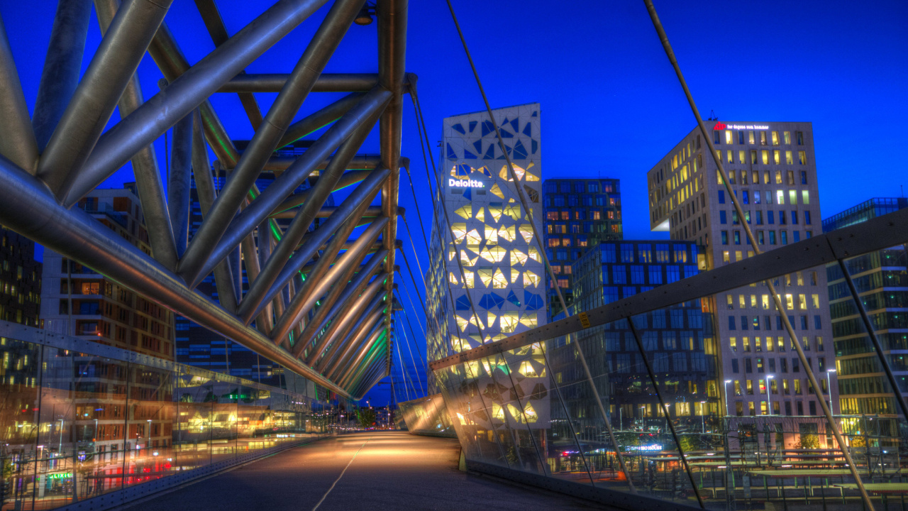 Blue and White Lighted Building During Night Time. Wallpaper in 1280x720 Resolution