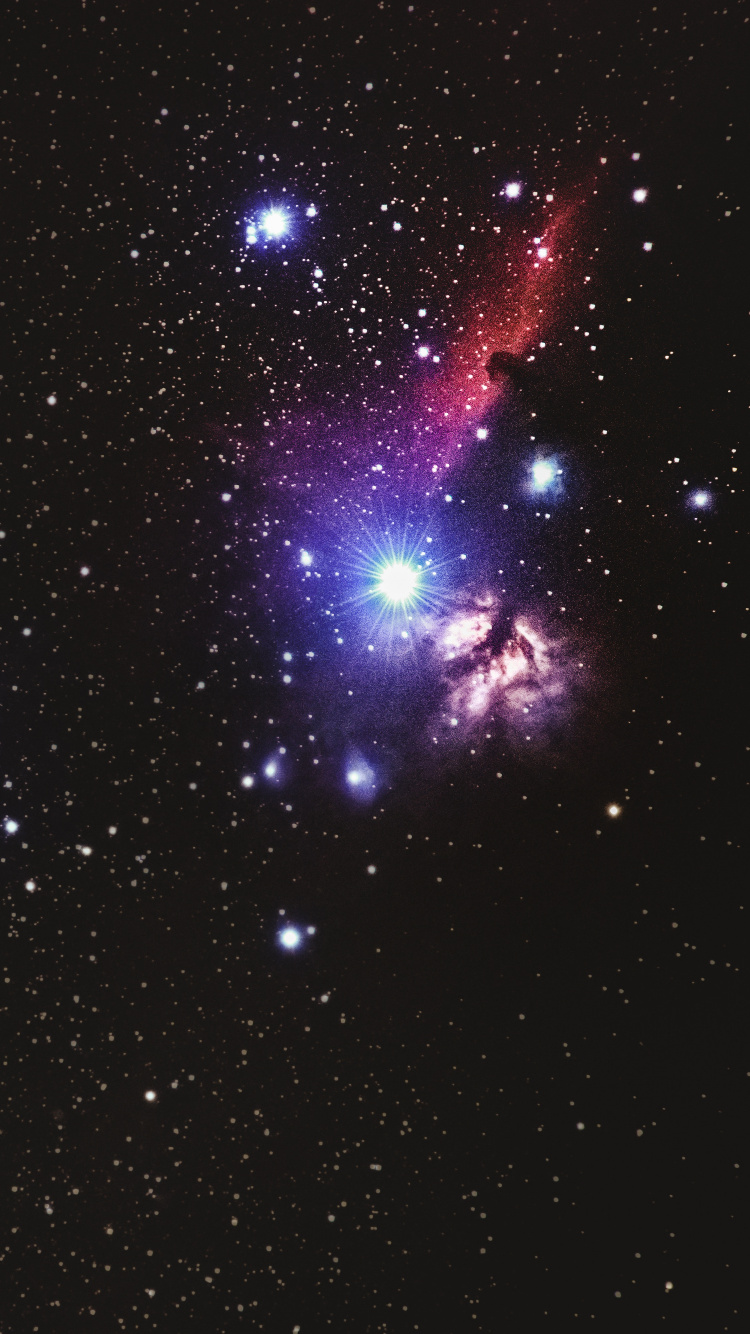 Galaxia Morada y Negra en el Cielo. Wallpaper in 750x1334 Resolution