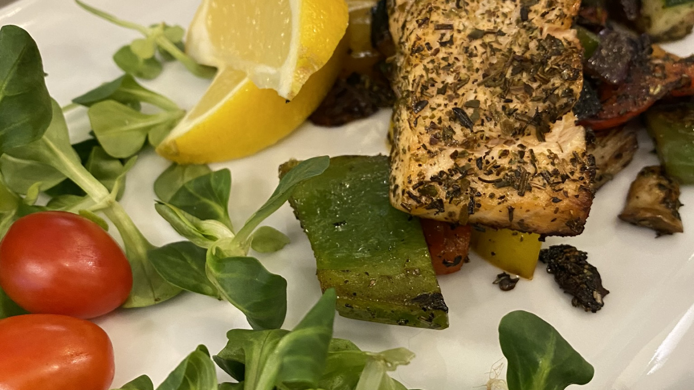 Blatt-Gemüse, Vegetarische Küche, Salat, Lebensmittel, Zutat. Wallpaper in 1366x768 Resolution