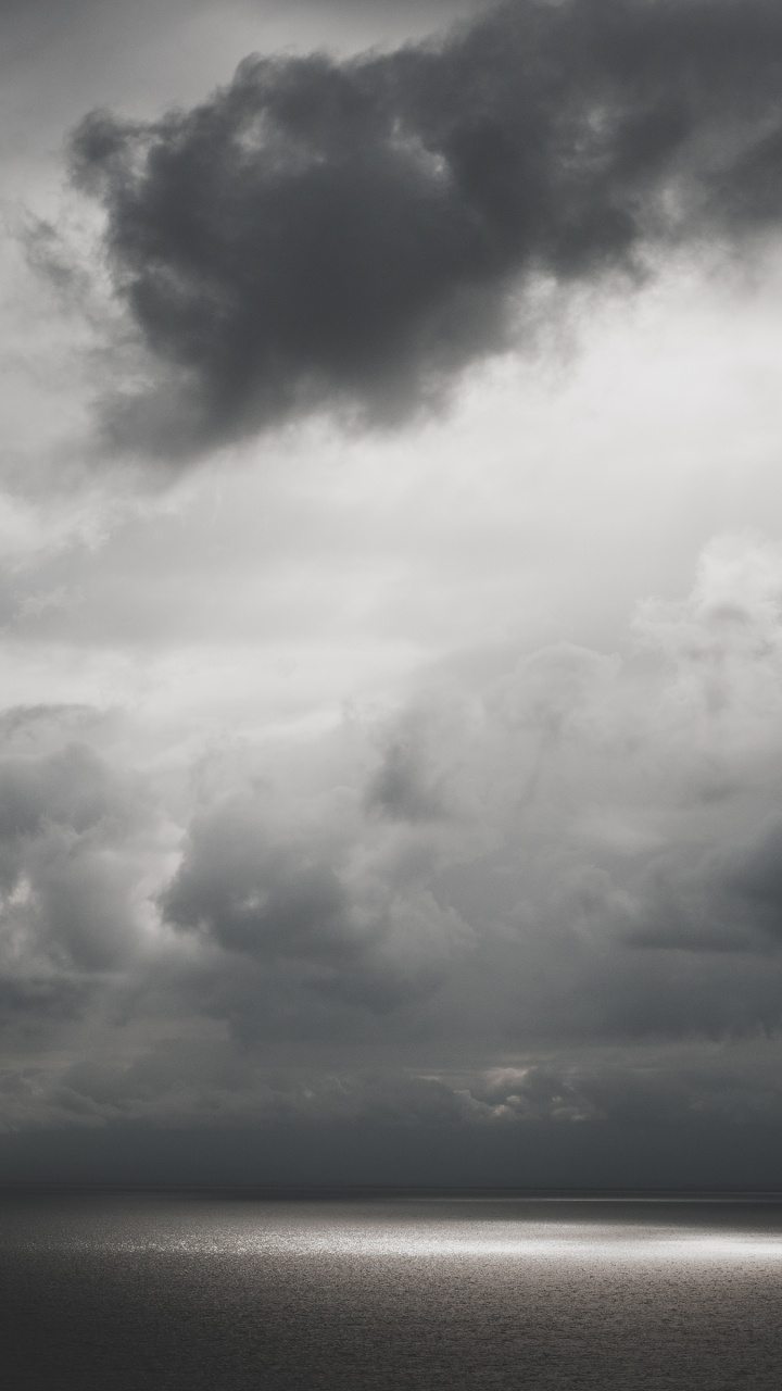 Nubes Blancas Sobre el Mar. Wallpaper in 720x1280 Resolution
