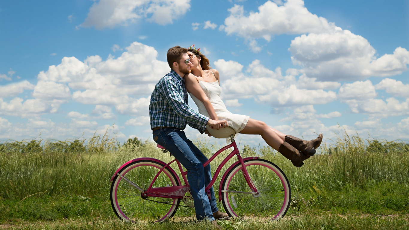 Couple, Romance, People in Nature, Bicycle, Grassland. Wallpaper in 1366x768 Resolution