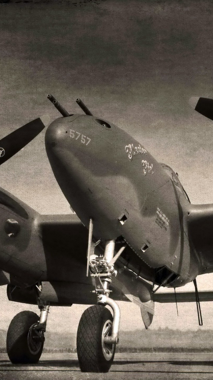 洛克希德 P-38 闪电, 航空, 螺旋桨, 军用飞机, 黑色和白色的 壁纸 750x1334 允许