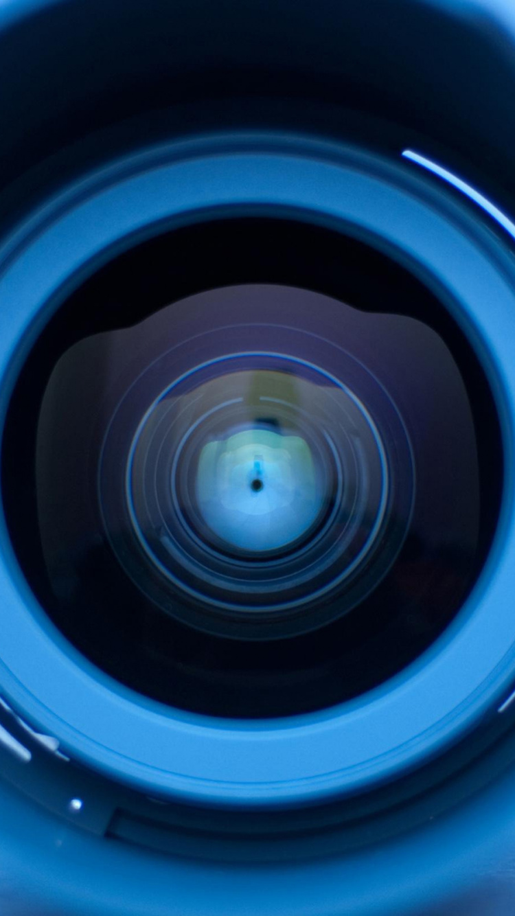 Black and Blue Round Light. Wallpaper in 750x1334 Resolution