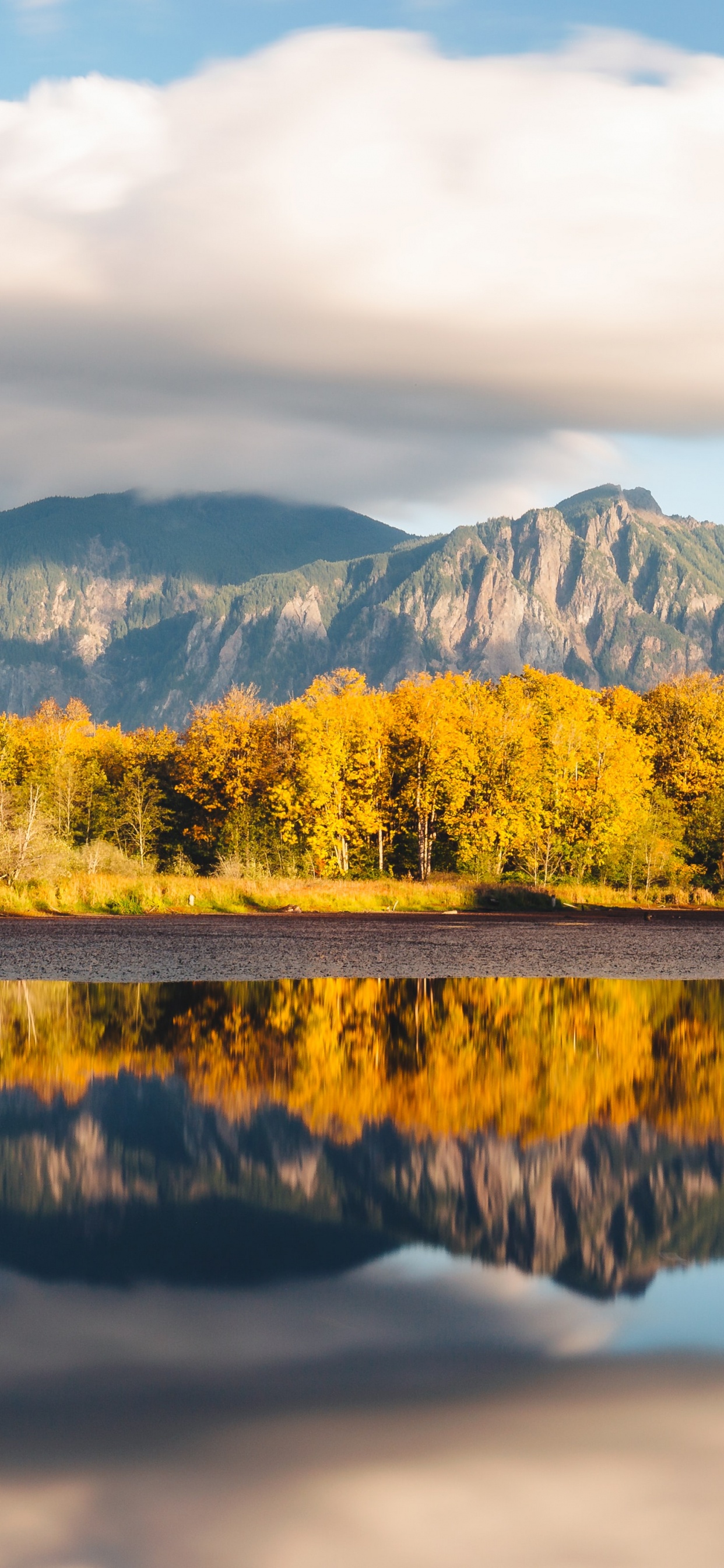 Snovalley Wellness Therapy, Water, Cloud, Water Resources, Mountain. Wallpaper in 1242x2688 Resolution