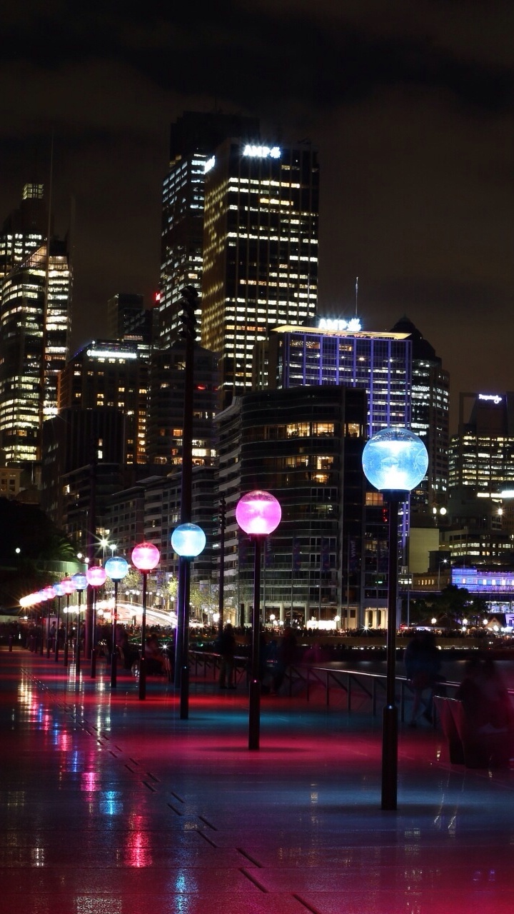 Skyline Der Stadt Bei Nacht Night. Wallpaper in 720x1280 Resolution