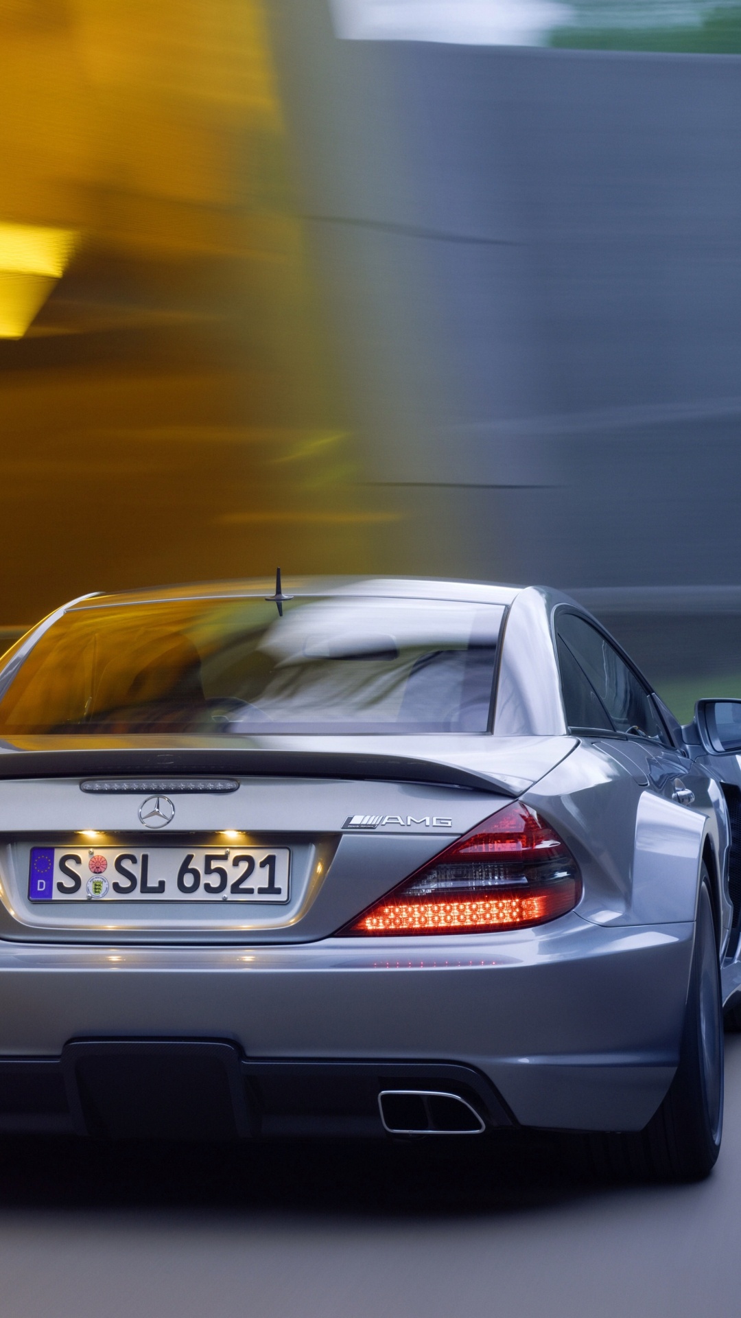 Schwarzer Porsche 911 Tagsüber Unterwegs. Wallpaper in 1080x1920 Resolution