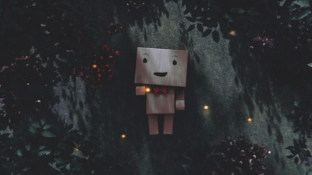 Nichoir en Bois Marron Sur Feuilles Vertes. Wallpaper in 1280x720 Resolution