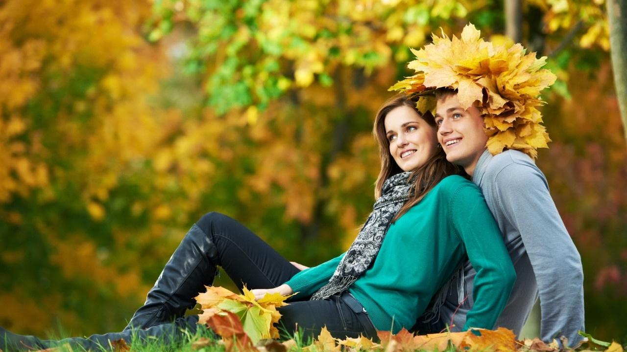 Couple, Romance, People in Nature, Nature, Yellow. Wallpaper in 1280x720 Resolution