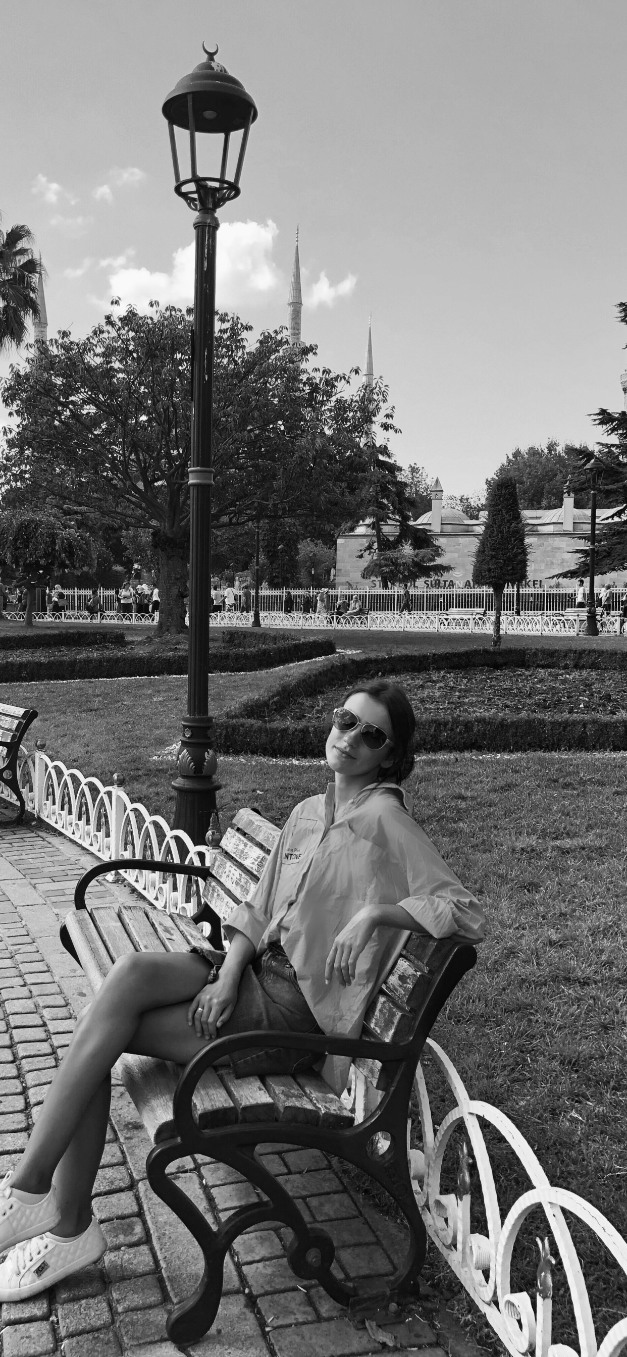 Cuerpo Humano, Sesión, la Luz de Calle, Monocromo, en Blanco y Negro. Wallpaper in 1242x2688 Resolution