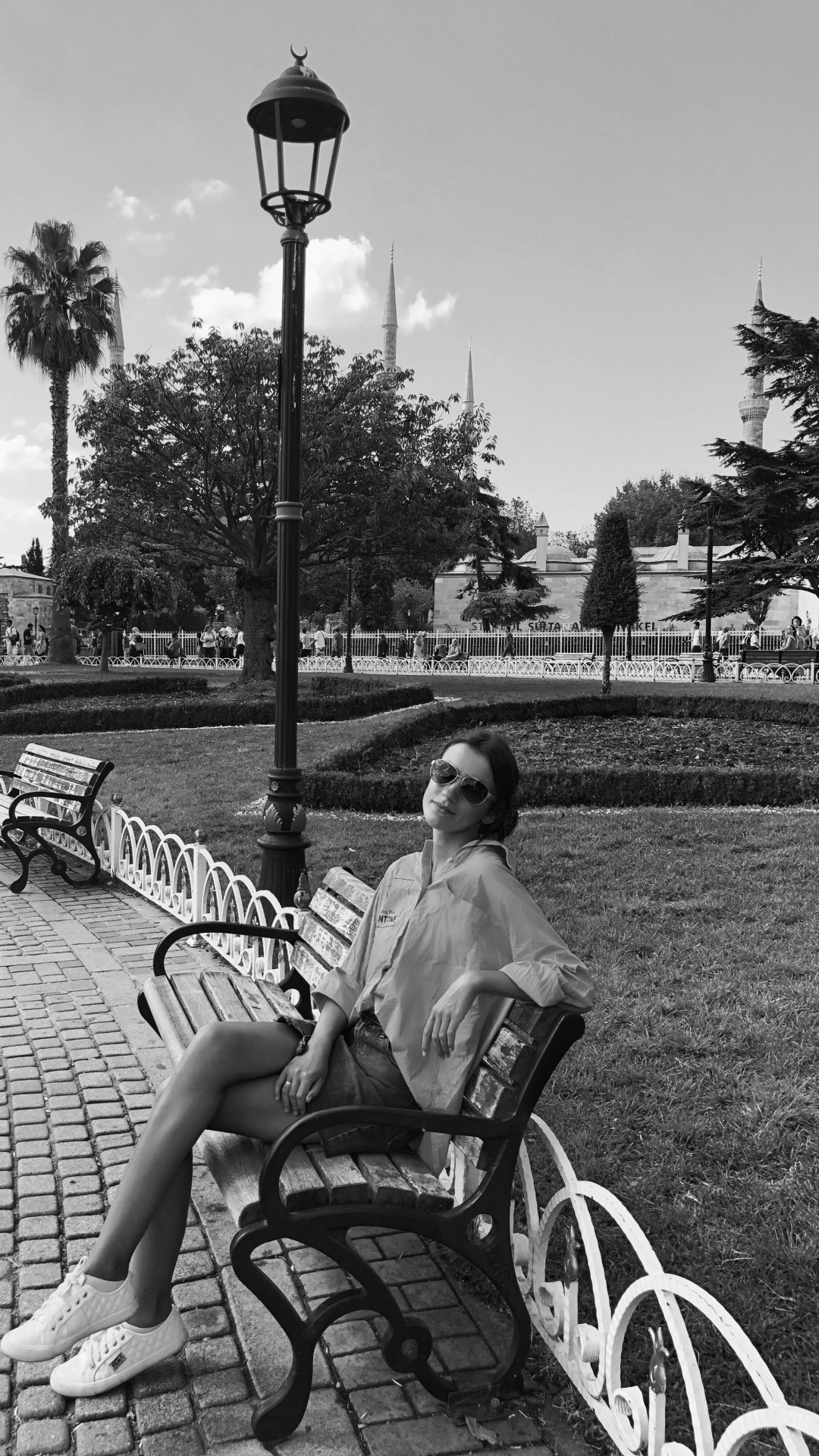 Human Body, Sitting, Street Light, Monochrome, Black and White. Wallpaper in 1080x1920 Resolution