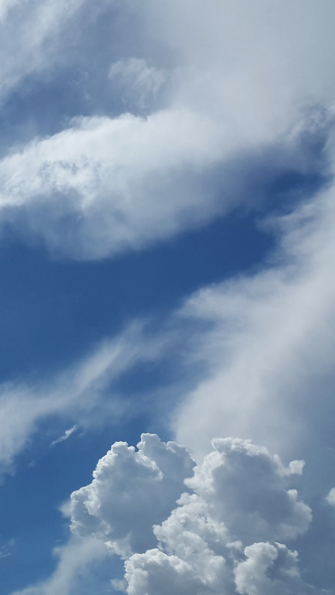 Nuages Blancs et Ciel Bleu Pendant la Journée. Wallpaper in 1080x1920 Resolution