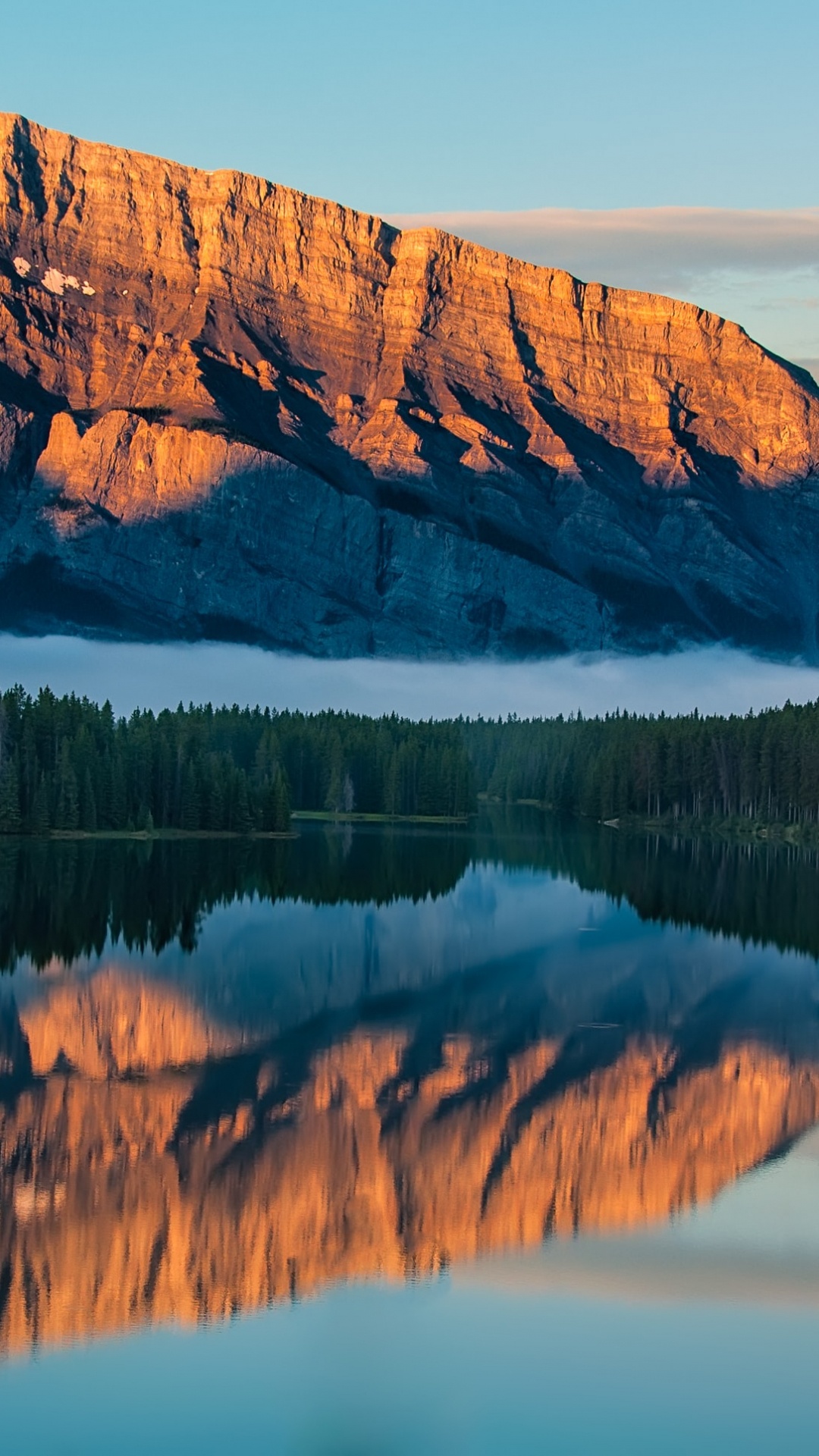 Dos Jack Lago, Moraine Lake, Banff, Cabeza de Banco, Monte Charles Stewart. Wallpaper in 1080x1920 Resolution