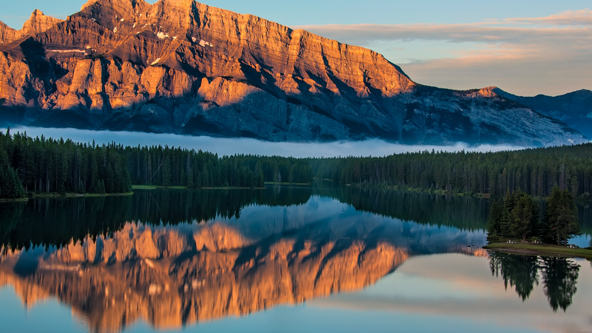 Zwei Jack Lake, Moraine Lake, Banff, Bankhead, Montiert Charles Stewart. Wallpaper in 1920x1080 Resolution